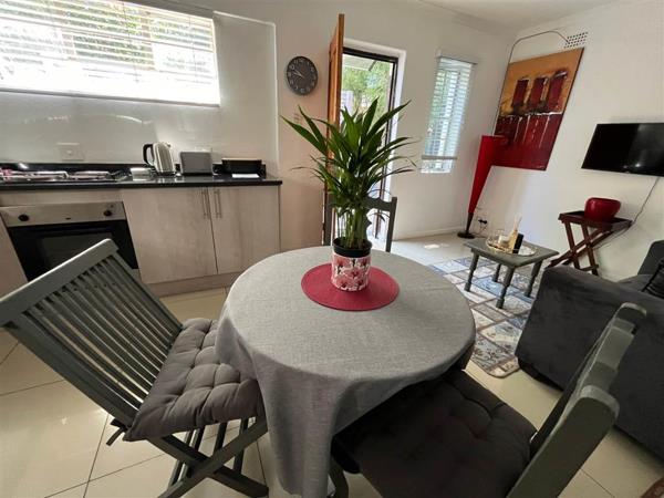 1 Bedroom Garden Cottage