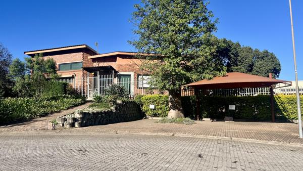 218 m² Commercial space