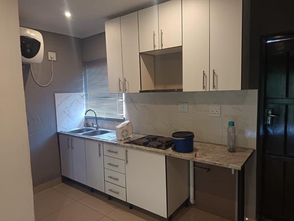 1 Bedroom Garden Cottage to rent in Norkem Park | RR4679615 | Private ...