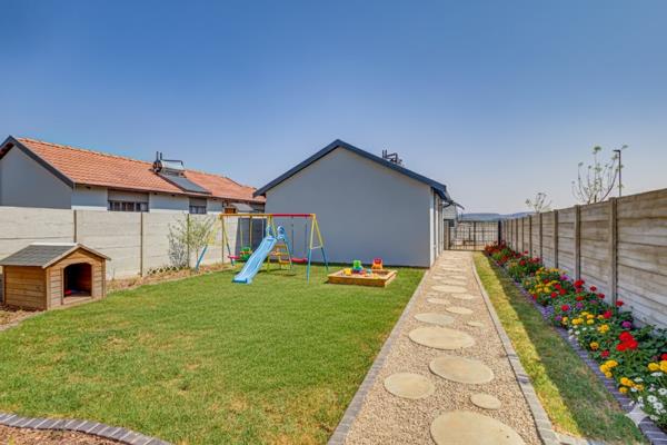 2 Bedroom House
