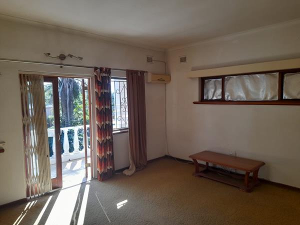 Bachelor apartment