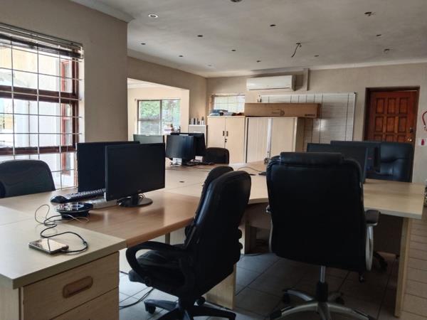400 m² Commercial space