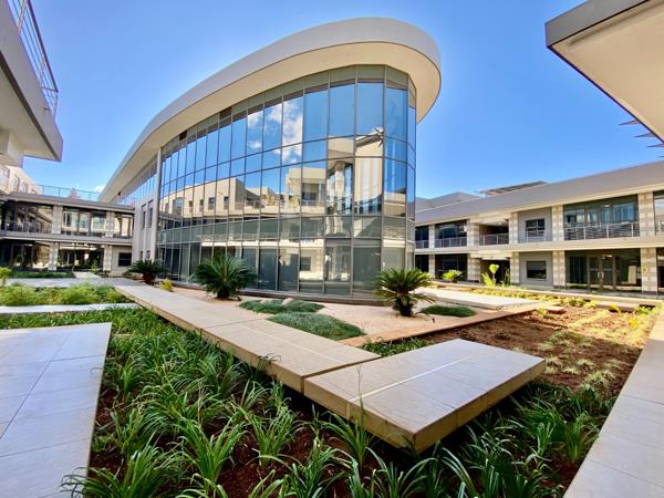 477 m² Office Space