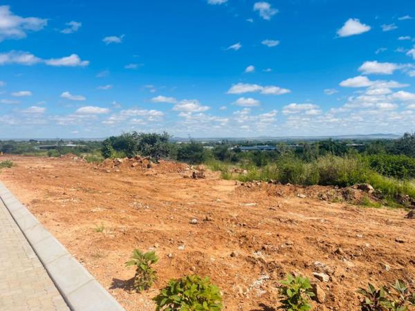 1 261 m² Land