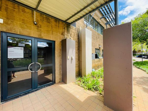 684 m² Commercial space