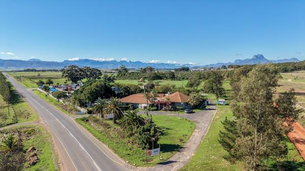9.4 ha Farm with House