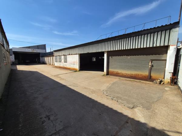 611 m² Industrial space
