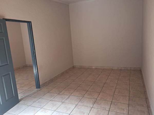 1 Bedroom Garden Cottage