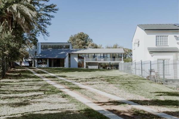 5 Bedroom House