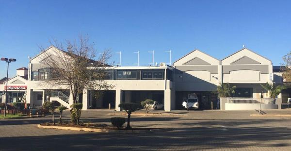 140 m² Retail Space