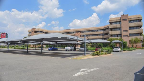 545 m² Commercial space