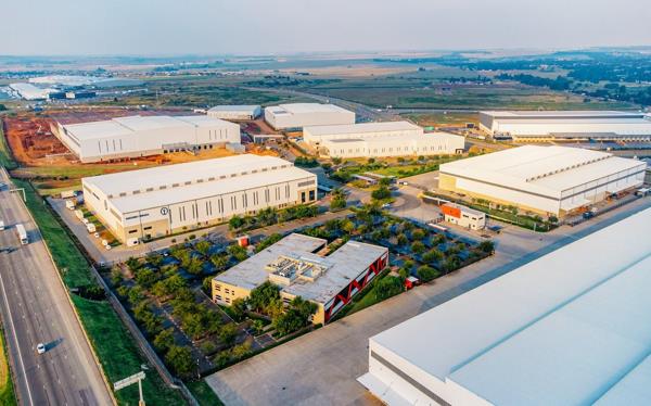 3 671 m² Industrial space