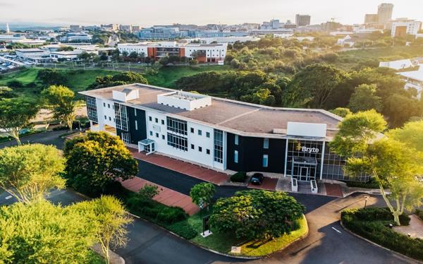 988 m² Commercial space