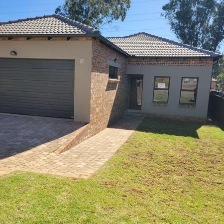 3 Bedroom Townhouse