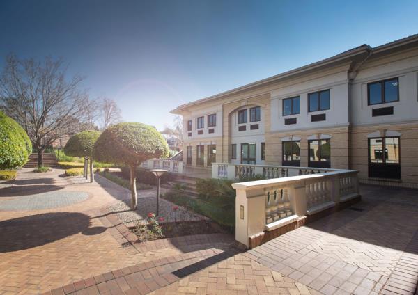 400 m² Commercial space