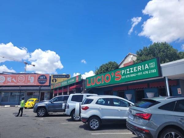 62 m² Retail Space