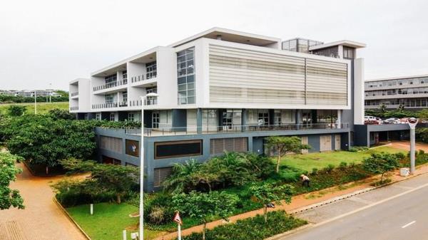 505 m² Commercial space