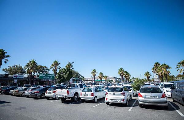 77 m² Retail Space