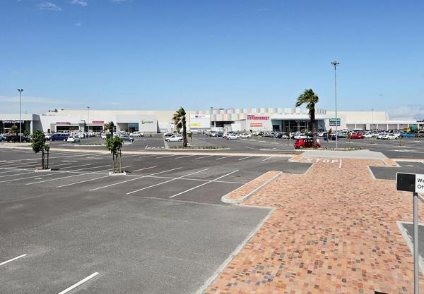 74 m² Commercial space