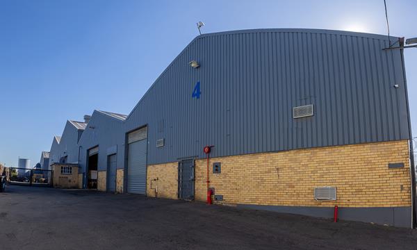 516 m² Industrial space