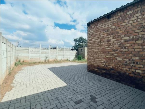 2 Bedroom House