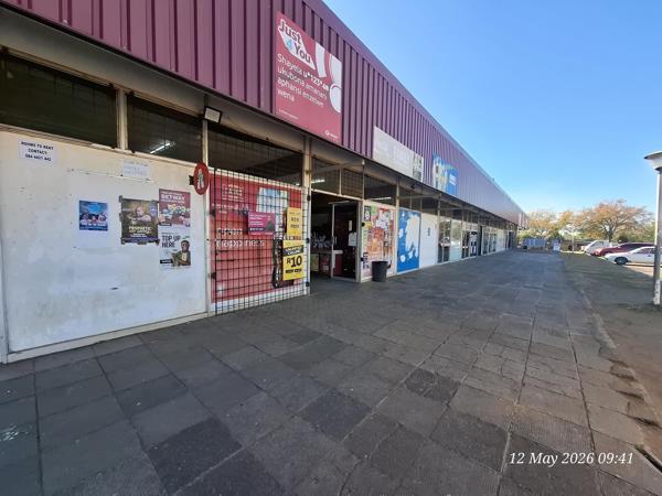 873 m² Commercial space