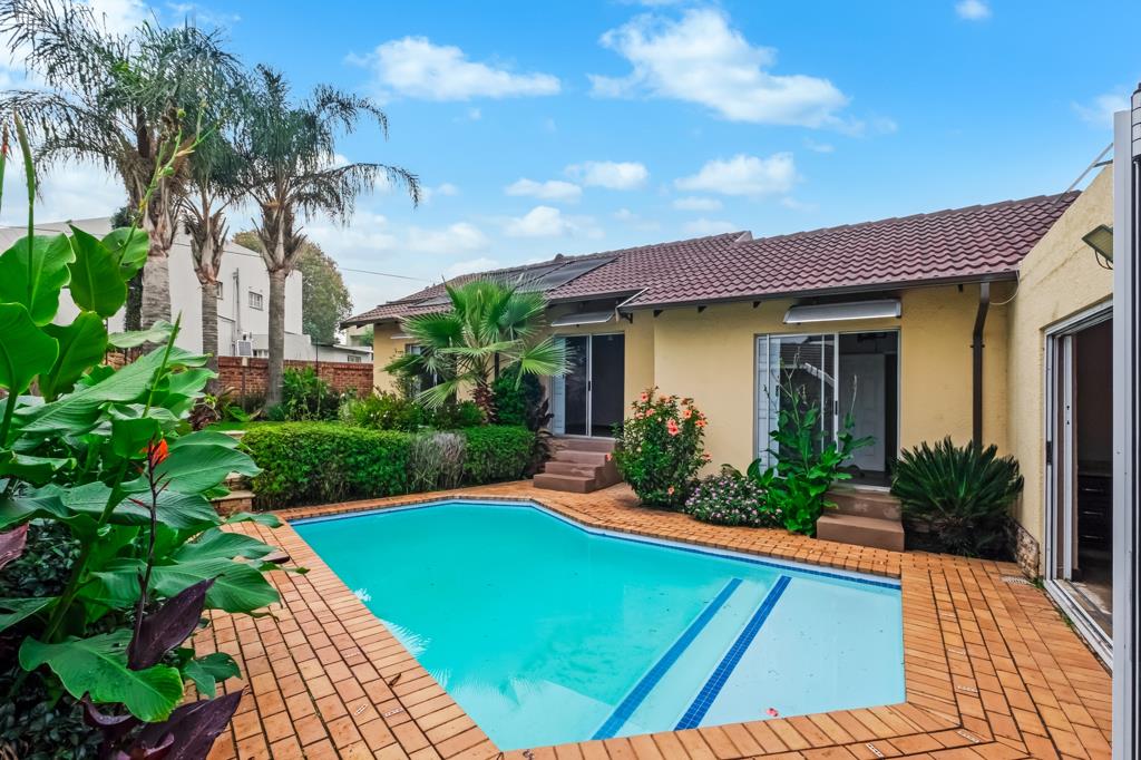 4 Bedroom House