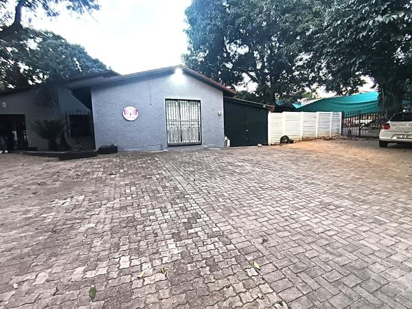 5 Bedroom House