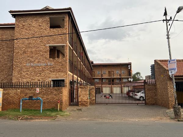 1 Bedroom Townhouse