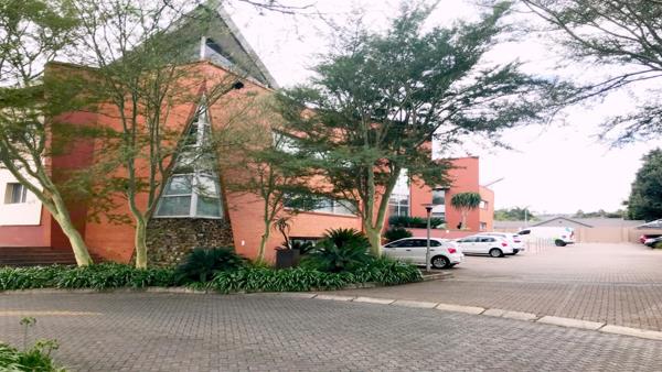 334 m² Office Space