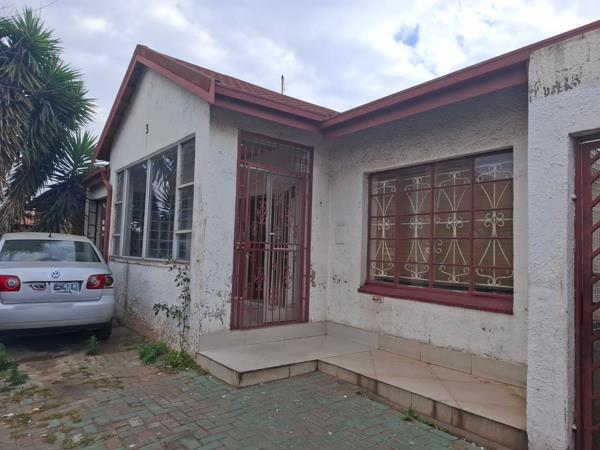 7 Bedroom House
