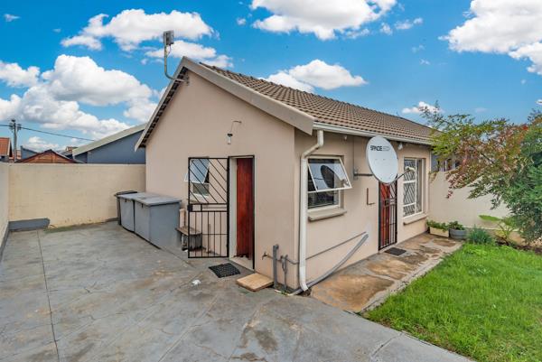 2 Bedroom House