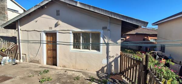 2 Bedroom House