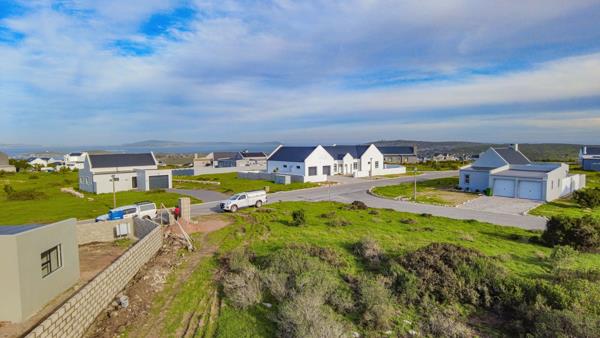 893 m² Land