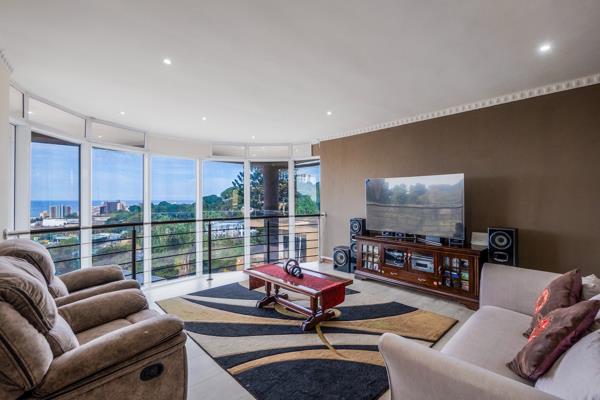 6 Bedroom House