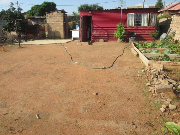 301 m² Land
