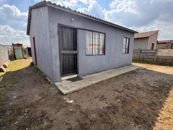 2 Bedroom House