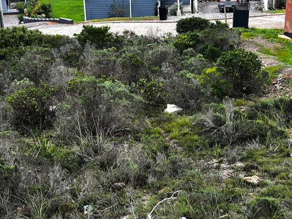 824 m² Land