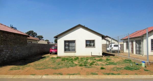 2 Bedroom House