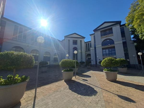 6 300 m² Commercial space