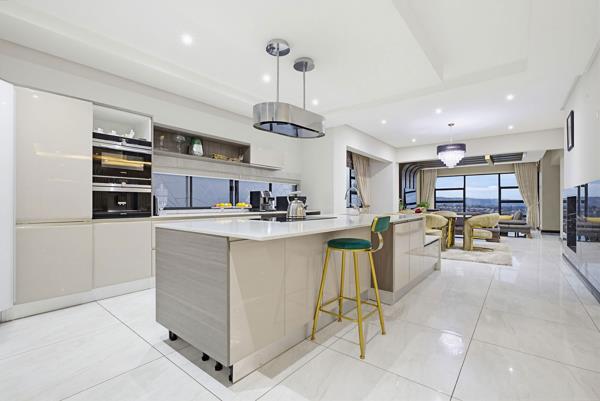 5 Bedroom House