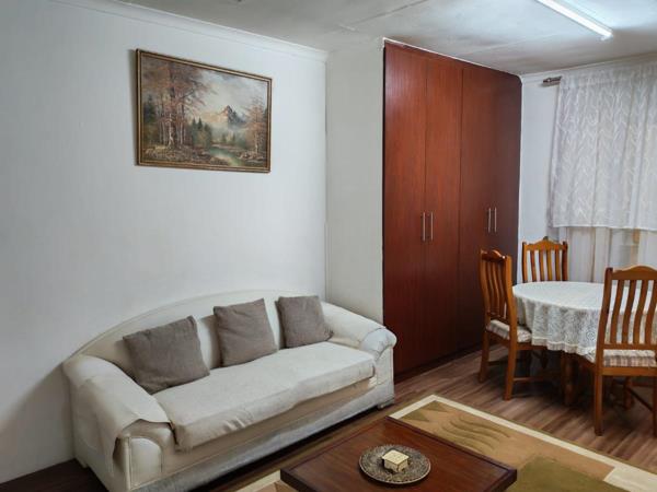 1 Bedroom Garden Cottage
