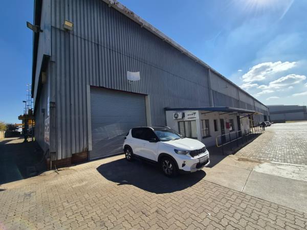1 250 m² Industrial space