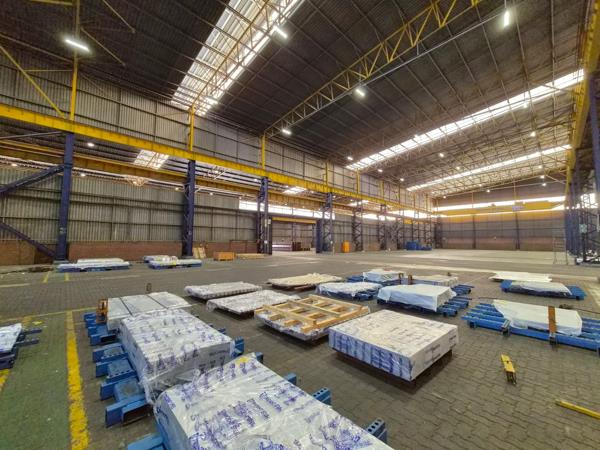 3 240 m² Industrial space