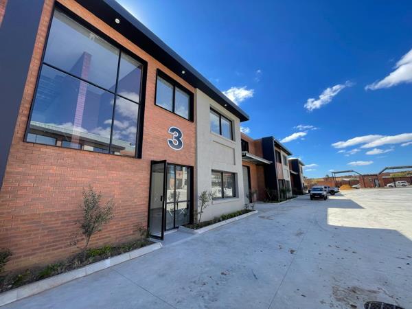 1 050 m² Industrial space