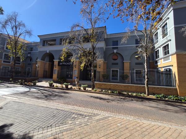 642 m² Commercial space