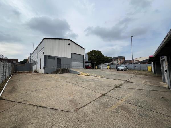 1 003 m² Industrial space