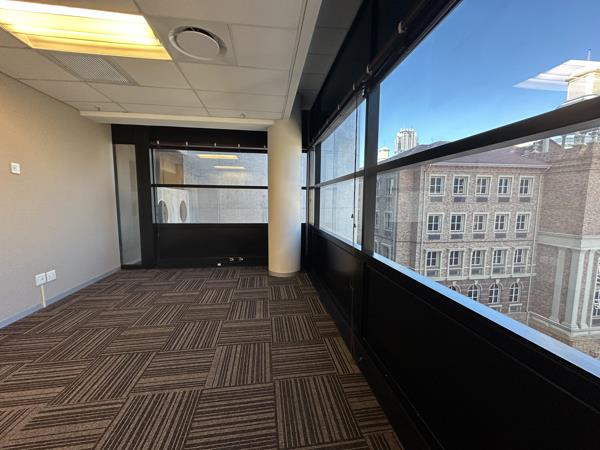 249 m² Commercial space