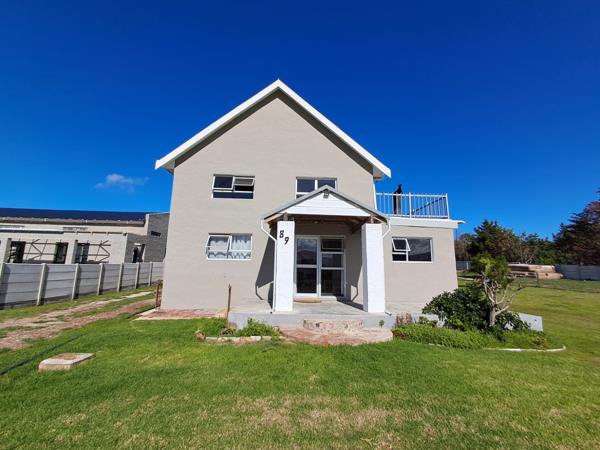 6 Bedroom House