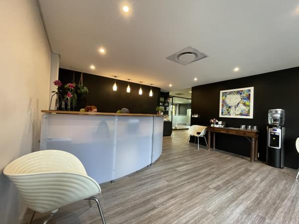 228 m² Commercial space